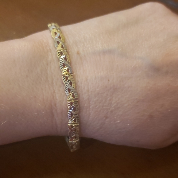 Jewelry - 10K (417) yellow/white gold bracelet